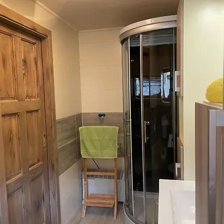 Vineyard Stopar Straza